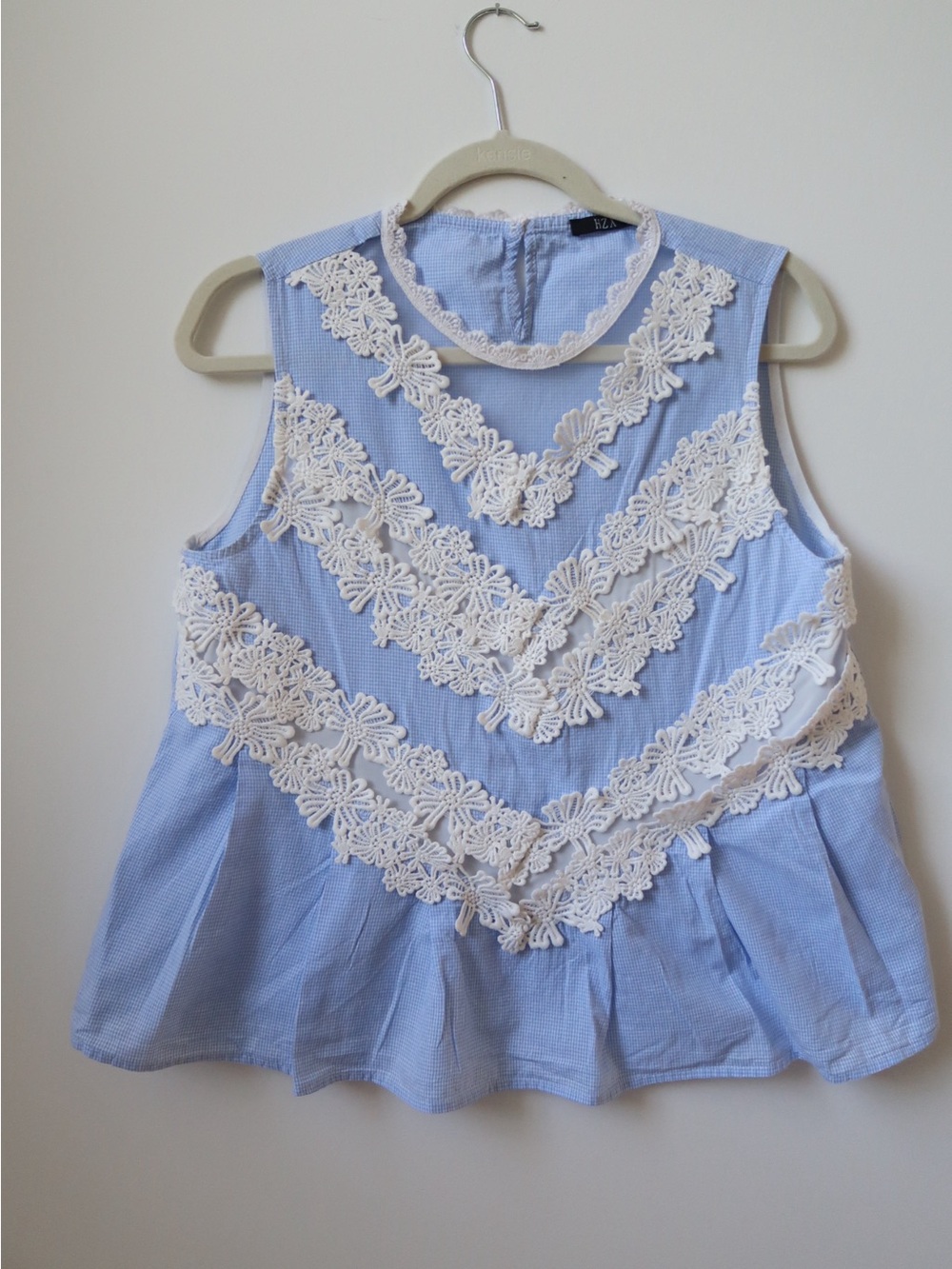 100% cotton Sleeveless Light Blue Lace Appliqué Top